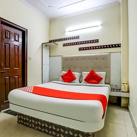 Hotel O Tushar Continental Nowe Delhi Zewnętrze zdjęcie