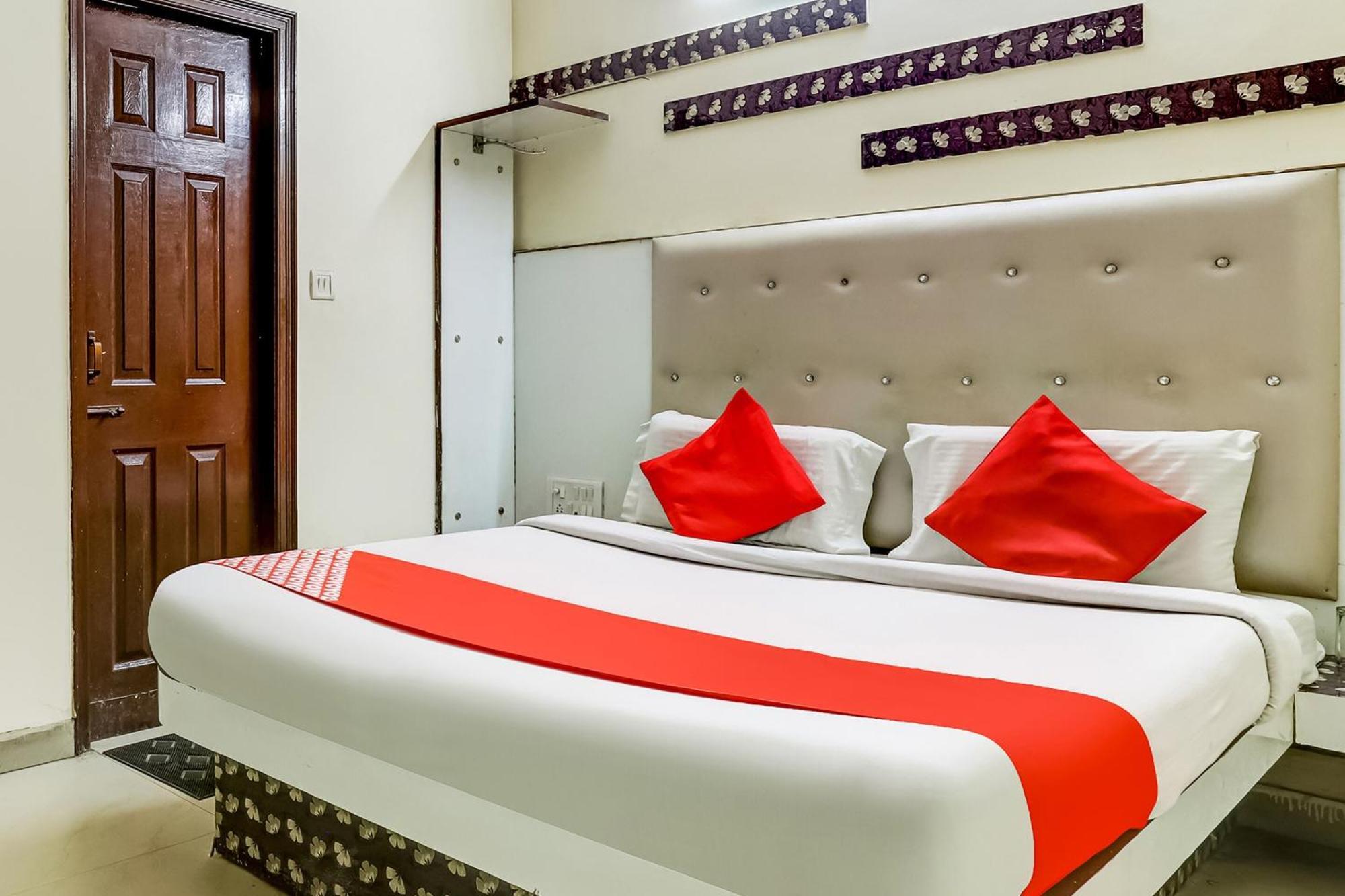 Hotel O Tushar Continental Nowe Delhi Zewnętrze zdjęcie