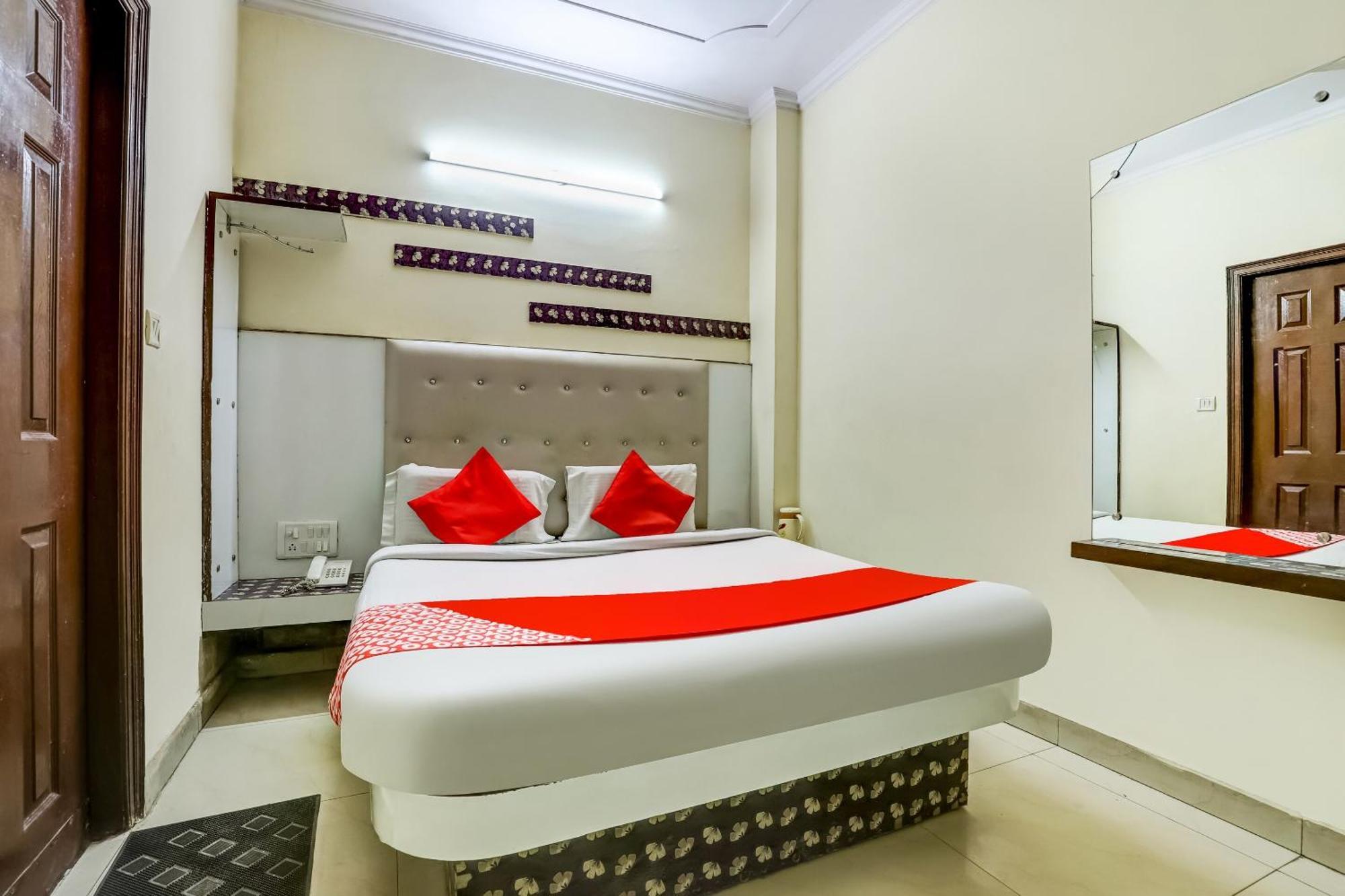 Hotel O Tushar Continental Nowe Delhi Zewnętrze zdjęcie