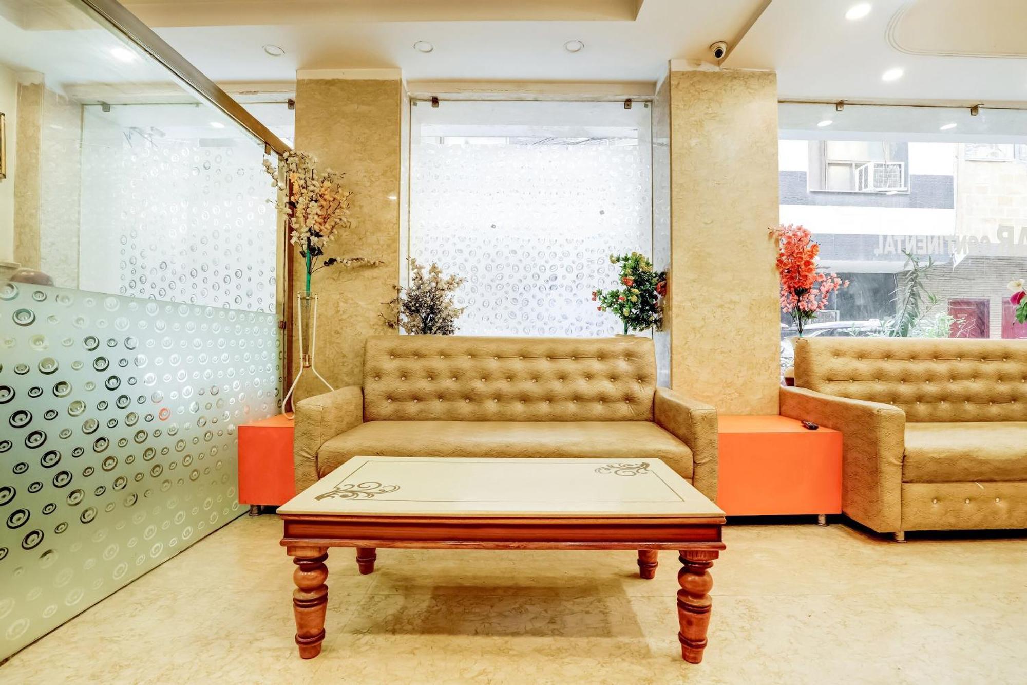 Hotel O Tushar Continental Nowe Delhi Zewnętrze zdjęcie
