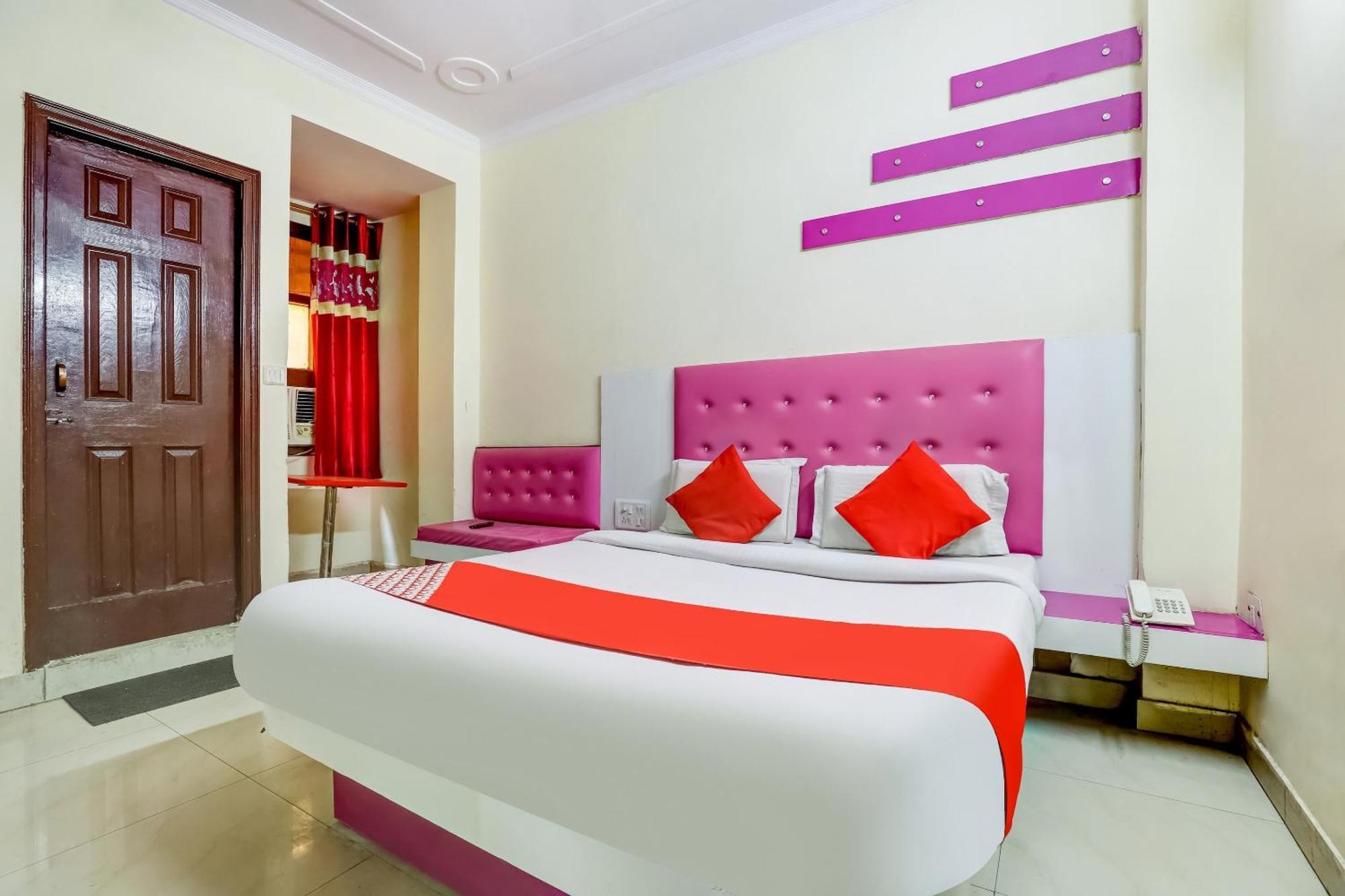 Hotel O Tushar Continental Nowe Delhi Zewnętrze zdjęcie